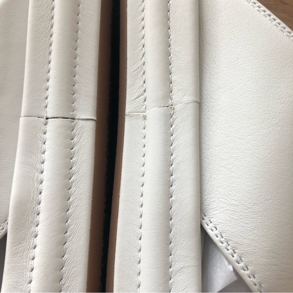 NIB $1150 Fendi graphy Platform Slide Sandal (Women) in White/Gold - size 37! - Picture 10 of 15